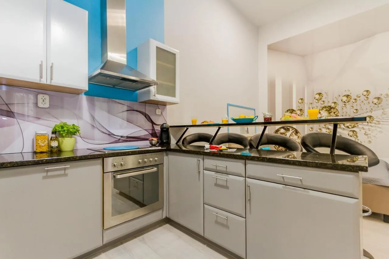 Blue Magic Apartment Budapest 0*,  Hungary